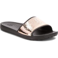 Chodaki damskie: Klapki CROCS - Sloane Hammered 205135 Black/Rose Gold