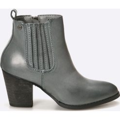 Medicine - Botki Inverness. Szare buty zimowe damskie MEDICINE, z materiału, z okrągłym noskiem, na obcasie. W wyprzedaży za 119,90 zł.