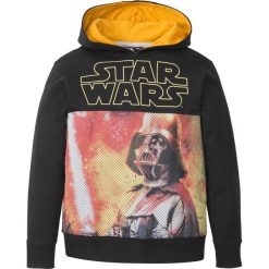 Bluza z kapturem "STAR WARS" bonprix czarny. Czarne bluzy chłopięce marki bonprix, m, z motywem z bajki, z kapturem. Za 59,99 zł.