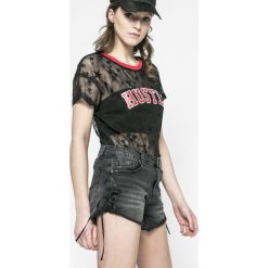 Answear - Szorty. Czarne szorty damskie marki ANSWEAR, s, bez wzorów, z elastanu, casualowe. W wyprzedaży za 89,90 zł.