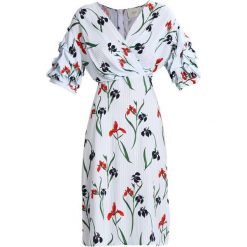 Sukienki hiszpanki: JUST FEMALE IRENA DRESS Sukienka letnia silija