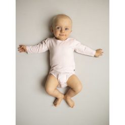 Body z długim rękawem BAMBOO różowe 80. Różowe body niemowlęce NANAF ORGANIC, bez wzorów, z długim rękawem. Za 49,99 zł.
