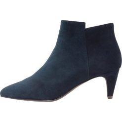 KIOMI Ankle boot dark blue. Niebieskie botki damskie skórzane KIOMI. Za 379,00 zł.