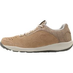 Buty sportowe damskie: Jack Wolfskin SEVEN WONDERS LOW Obuwie hikingowe sand dune