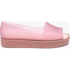 Melissa - Baleriny Puzzle. Brązowe baleriny damskie marki Melissa, z gumy. W wyprzedaży za 179,90 zł.