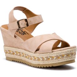 Espadryle REFRESH - 69796 Nude. Brązowe espadryle damskie Refresh, bez wzorów, ze skóry ekologicznej, bez obcasa, na obcasie. W wyprzedaży za 129,00 zł.