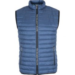 Bezrękawnik Trussardi Jeans. Niebieskie płaszcze męskie Trussardi Jeans, m, bez wzorów, z jeansu, klasyczne, bez kaptura. Za 579,00 zł.