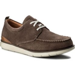 Półbuty CLARKS - Edgewood Mix 261317347 Taupe Suede. Pomarańczowe półbuty męskie Clarks, na co dzień, bez wzorów, ze skóry, eleganckie, bez zapięcia. W wyprzedaży za 259,00 zł.
