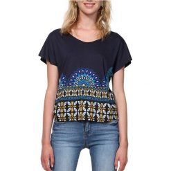 Desigual Koszulka damska z krótkim rękawem TS Uma Marino 19SWTKA3 5001 (rozmiar S). Koszulki damskie Desigual, s, bez wzorów, bez kołnierzyka. W wyprzedaży za 110,00 zł.