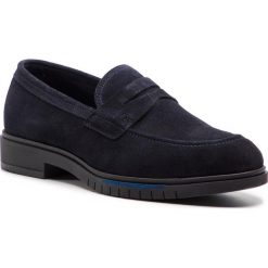 Półbuty TOMMY HILFIGER - Flexible Dressy Suede Loafer FM0FM02172 Midnight 403. Niebieskie półbuty męskie TOMMY HILFIGER, na co dzień, bez wzorów, ze skóry, eleganckie, bez zapięcia. Za 649,00 zł.