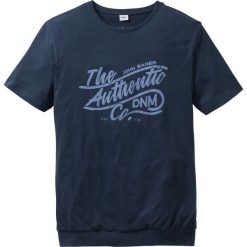 T-shirt ze specjalnym krojem na wys. brzucha Regular Fit bonprix ciemnoniebieski. Szare t-shirty męskie z nadrukiem marki bonprix, l, z dzianiny. Za 34,99 zł.