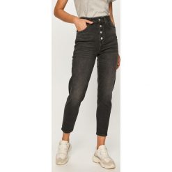Tommy Jeans - Jeansy Mom Jean. Szare jeansy damskie Tommy Jeans, z podwyższonym stanem. Za 539,90 zł.