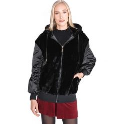 TWINSET Kurtka Czarny. Czarne kurtki damskie Twinset, na jesień, l, bez wzorów, z elastanu. Za 1227,95 zł.