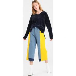 Swetry klasyczne damskie: b.young ODIE V NECK JUMPER Sweter copenhagen night as original