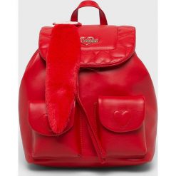 Love Moschino - Plecak. Czerwone plecaki damskie Love Moschino, bez wzorów, ze skóry ekologicznej. W wyprzedaży za 679,90 zł.