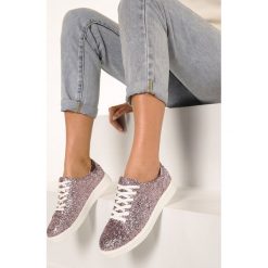 Różowe Buty Sportowe Houndred Suns. Różowe buty sportowe damskie Born2be, bez wzorów, sportowe. W wyprzedaży za 39,99 zł.