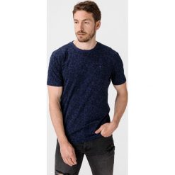 Scotch & Soda Koszulka Niebieski. Niebieskie podkoszulki męskie Scotch & Soda, xl, bez wzorów, z elastanu, z krótkim rękawem. Za 175,95 zł.