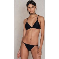 Stroje dwuczęściowe damskie: Hot Anatomy Dół bikini Brazilian – Black