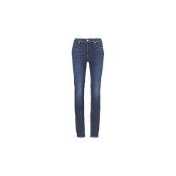 Jeansy straight leg Levis 724 HIGH RISE STRAIGHT. Niebieskie jeansy damskie Levi's®. Za 479,00 zł.