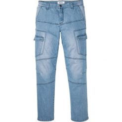 Dżinsy bojówki ze stretchem Regular Fit Straight bonprix niebieski "bleached”. Niebieskie jeansy męskie bonprix, m, bez wzorów. Za 149,99 zł.