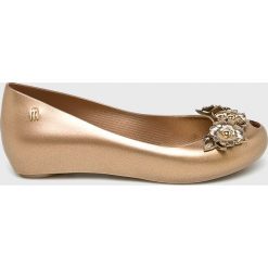 Melissa - Baleriny. Żółte baleriny damskie marki Melissa, z kauczuku. Za 339,90 zł.