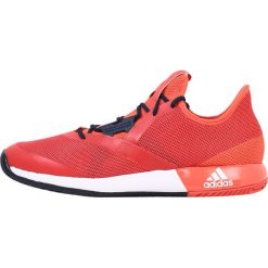 Adidas Performance ADIZERO DEFIANT BOUNCE Obuwie do tenisa Outdoor trasca/white/navy. Czerwone buty trekkingowe męskie marki adidas Performance, z tworzywa sztucznego, outdoorowe. W wyprzedaży za 404,10 zł.