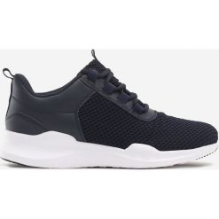 Granatowe Buty Sportowe Sports Club. Niebieskie buty sportowe męskie Born2be, bez zapięcia. W wyprzedaży za 79,99 zł.