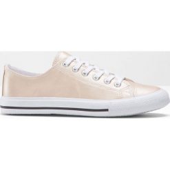 Sneakersy bonprix czerwone złoto - metaliczny. Żółte sneakersy damskie bonprix. Za 37,99 zł.