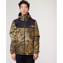 KURTKA 1990 MOUNTAIN Q CAMO. Zielone kurtki męskie bomber The North Face. Za 449,99 zł.