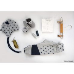 BABY SHOWER SET szary -spodnie czapka bambosze. Szare bez kategorii Pakamera, z dresówki. Za 175,00 zł.