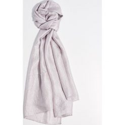 Szalik - Srebrny. Szare bez kategorii Mohito. Za 39,99 zł.