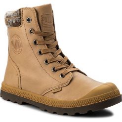Trapery PALLADIUM - Pampa Hi Knit Lp 95172-720-M Amber Gold/Carafe. Pomarańczowe trapery damskie Palladium, ze skóry, klasyczne, bez obcasa, bez zapięcia. W wyprzedaży za 289,00 zł.