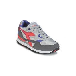 Buty Diadora N-92. Szare trampki i tenisówki damskie Diadora, bez wzorów, bez zapięcia. Za 221,40 zł.