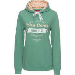 Bluza z nadrukiem i kapturem, długi rękaw bonprix zielony szałwiowy z nadrukiem. Zielone bluzy rozpinane damskie bonprix, z nadrukiem, z długim rękawem, długie. Za 89,99 zł.