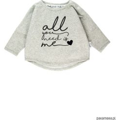 Bluzy dziewczęce: Bluza All you need is me – szary