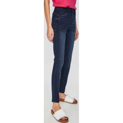 Medicine - Jeansy Basic. Niebieskie jeansy damskie MEDICINE. W wyprzedaży za 79,90 zł.
