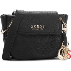 Torebka GUESS - HWVG67 00210 BLA. Czarne listonoszki damskie marki Guess, z aplikacjami, ze skóry ekologicznej. Za 559,00 zł.