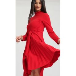 Czerwona Sukienka For You. Czerwone sukienki marki other, uniwersalny, midi. Za 89,99 zł.