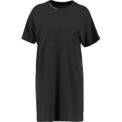 Sukienki hiszpanki: Volcom BOYFRIEND ME DRESS Sukienka z dżerseju vintage black