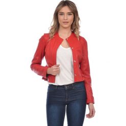 Skórzana kurtka w kolorze białym. Czerwone kurtki damskie Kurtki skórzane, l, z aplikacjami, klasyczne. W wyprzedaży za 599,95 zł.