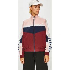 Fila - Kurtka. Kurtki damskie Fila, s, bez wzorów, z poliesteru, krótkie. W wyprzedaży za 329,90 zł.