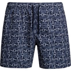 Szorty kąpielowe EA7 EMPORIO ARMANI Print|Granatowy. Niebieskie kąpielówki męskie marki EA7 Emporio Armani, z tkaniny. Za 294,00 zł.