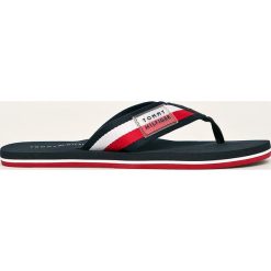 Tommy Hilfiger - Japonki. Czarne kapcie męskie ze skóry. Za 159,90 zł.