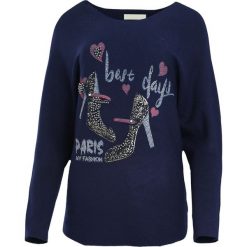 Granatowy Sweter Perfect Day. Niebieskie swetry klasyczne damskie Born2be, l, z dekoltem w łódkę. Za 79,99 zł.