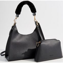 Torba City Bag z puszystym uchwytem - Czarny. Czarne torebki klasyczne damskie marki Mohito. Za 99,99 zł.