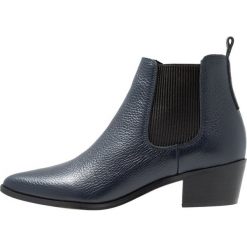 Pieces PSDELTA Ankle boot night sky. Niebieskie botki damskie na zamek Pieces, z materiału. Za 419,00 zł.