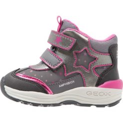 Buty zimowe damskie: Geox NEW GULP ABX Obuwie do nauki chodzenia grey/cyclamen