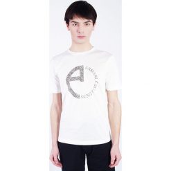 T-shirt z nadrukiem - Biały. Białe t-shirty męskie Armani Collezioni, xl, z nadrukiem, z bawełny, klasyczne, z okrągłym kołnierzem. Za 219,60 zł.