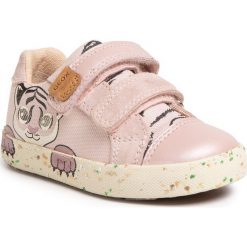 Sneakersy GEOX - B Kilwi G.H B02D5H 0ZB44 C8172 M Lt Rose. Różowe trampki chłopięce Geox, bez wzorów, ze skóry, na rzepy. Za 239,00 zł.