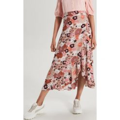 Spódnica midi z falbaną - Pomarańczowy. Pomarańczowe spódniczki damskie Cropp, s, midi. W wyprzedaży za 19,99 zł.
